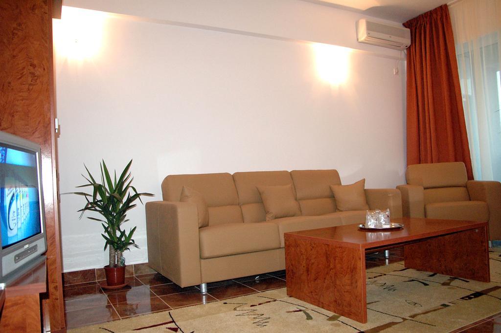 Hotel Florida Mamaia Εξωτερικό φωτογραφία